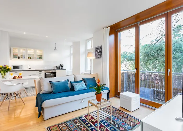 Apartment Thezion, Lovely 1 Bedroom Up To 3 *